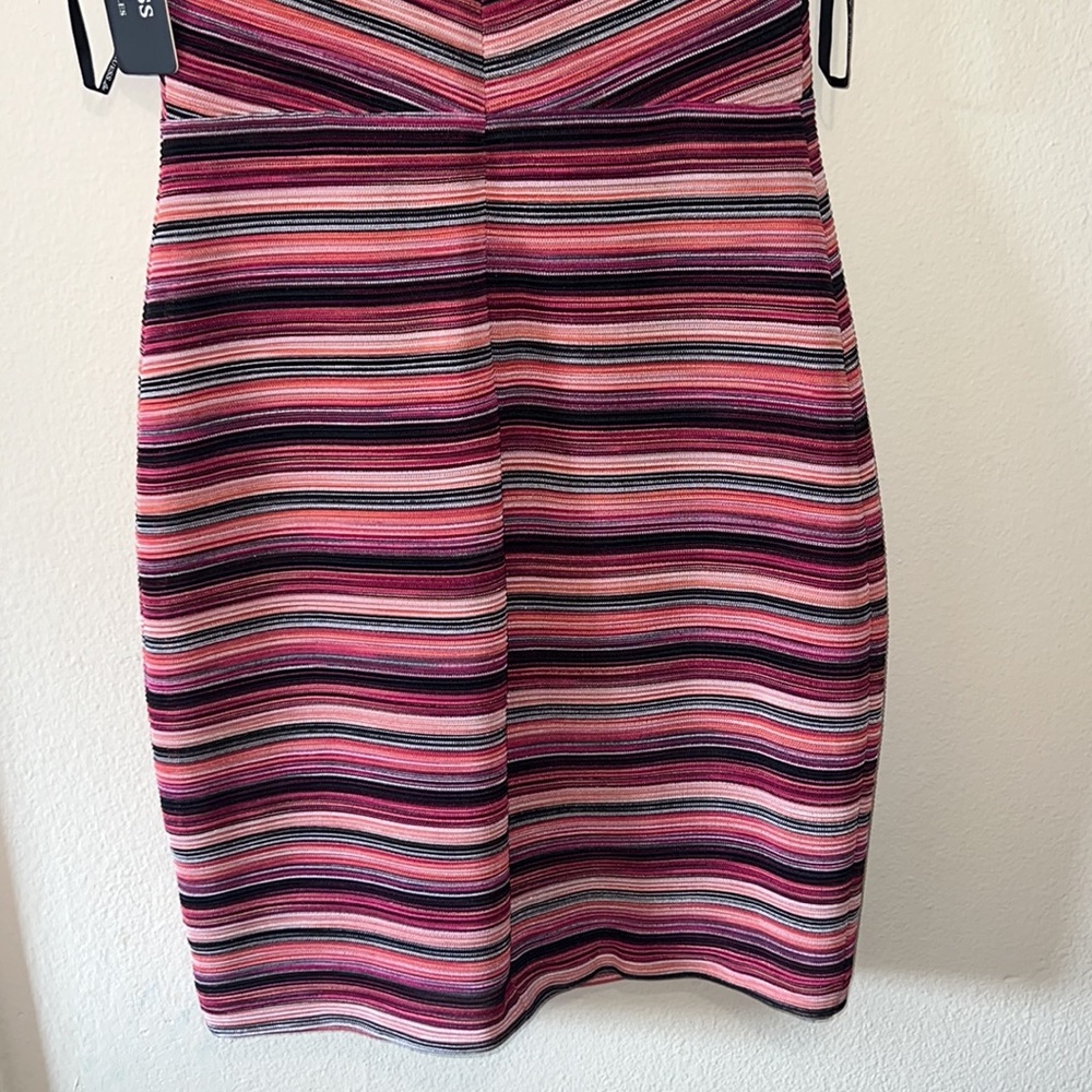 💕✨ GUESS BODYCON DRESS ✨💕 - Picture 5 of 5
